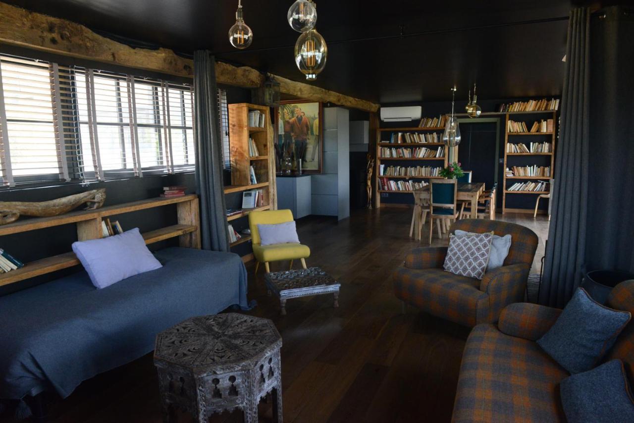 Maranatha, Front De Avec Appart hôtel 4*